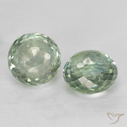 Gemas de Zafiro Verde muy claro natural de 1.06 ct, Redondo, VS