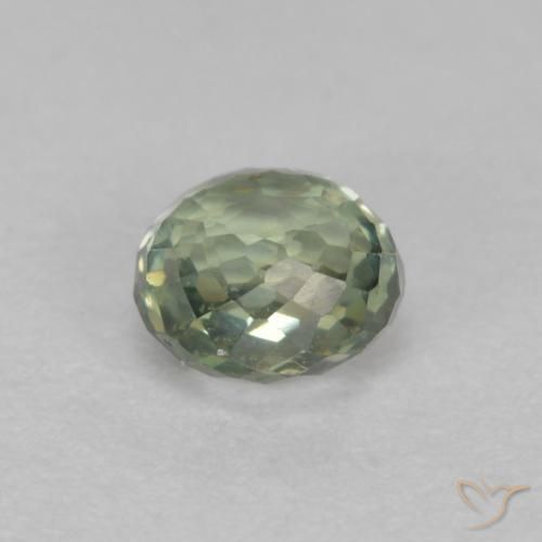 Zafiro Verde bosque claro natural de 0.56 ct, Redondo, VVS-VS
