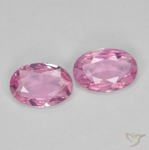 Gemas de Zafiro Rosado muy claro natural de 0.74 ct, Ovalada, VVS-VS