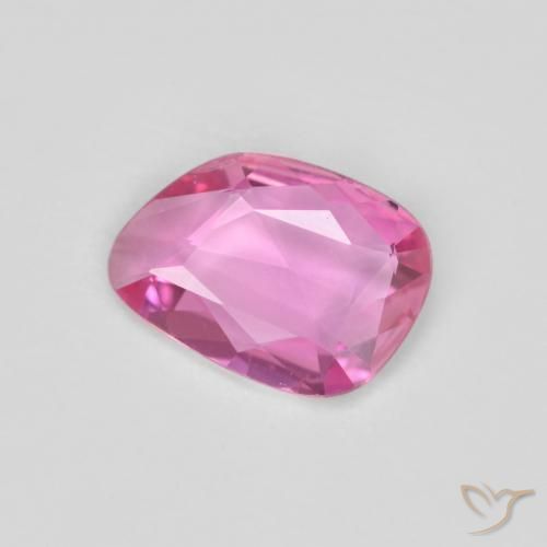 Zafiro Rosado púrpura real natural de 0.77 ct, Forma elegante, VVS
