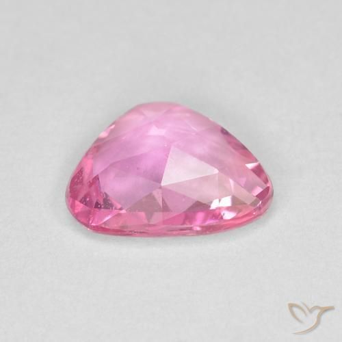 Zafiro Rosado medio natural de 0.66 ct, Elegante, VS