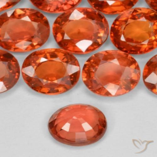 Zafiro Rojo intenso natural de 0.45 ct, Ovalada, VS