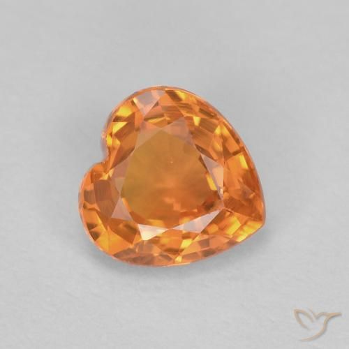 Zafiro Naranja claro natural de 0.48 ct, Corazón, VVS
