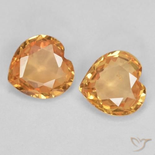Gemas de Zafiro Naranja intenso natural de 0.72 ct, Corazón, VS