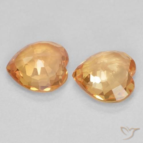 Gemas de Zafiro Naranja intenso natural de 0.72 ct, Corazón, VS
