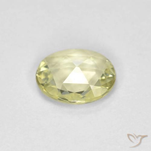 Zafiro Amarillo claro medio natural de 0.56 ct, Ovalada, VVS