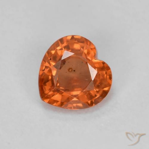 0.43ct Natural Naranja medio Zafiro, Corazón, VS