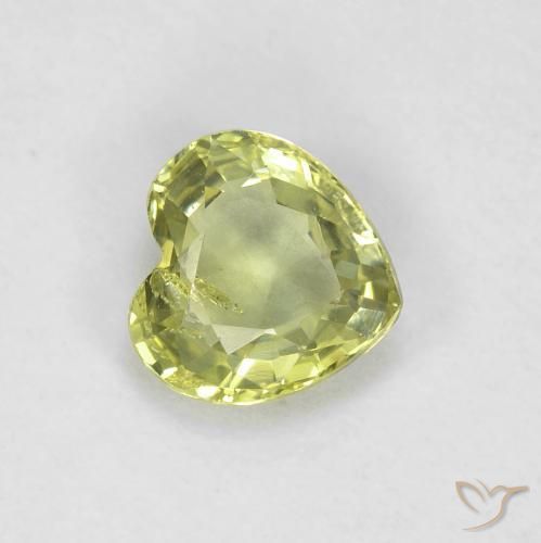 Zafiro Verde amarillo natural de 0.44 ct, Corazón, VS