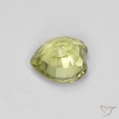 Zafiro Amarillo claro medio natural de 0.47 ct, Corazón, VVS