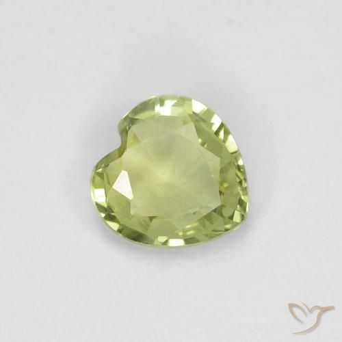 Zafiro Verde medio natural de 0.35 ct, Corazón, VVS