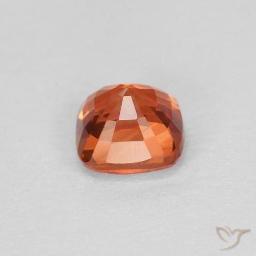 Zafiro Naranja fuego natural de 0.39 ct, Forma Cojín, VVS-VS