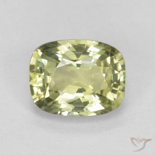 0.67ct Natural Verde pera claro Zafiro, Forma Cojín, VVS-VS