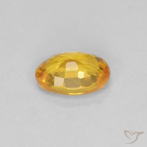 Zafiro Dorado natural de 0.55 ct, Ovalada, VVS-VS