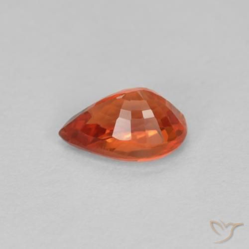 Zafiro Rojo ámbar oscuro natural de 0.54 ct, En forma de pera, VVS-VS