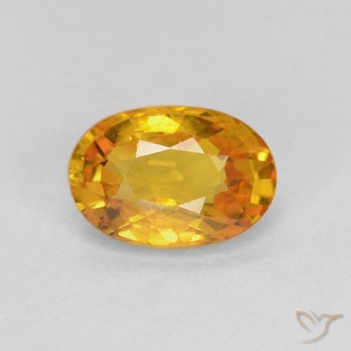 0.70ct Natural Dorado-naranja medio Zafiro, Ovalada, VS