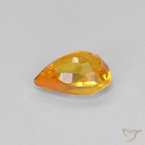 Zafiro Oro natural de 0.56 ct, En forma de pera, VVS
