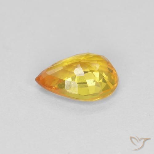 Zafiro Dorado natural de 0.52 ct, En forma de pera, VVS