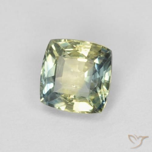 0.66ct Natural Multicolor Zafiro, Forma Cojín, VS