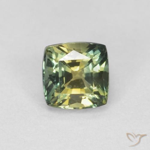 0.65ct Natural Multicolor Zafiro, Forma Cojín, VVS, Photo A