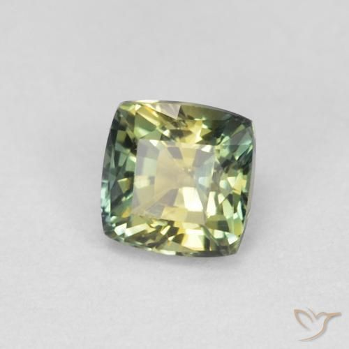 Zafiro Multicolor natural de 0.65 ct, Forma Cojín, VVS