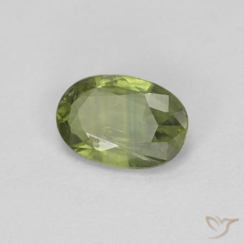 Zafiro Verde oscuro medio natural de 0.54 ct, Ovalada, VS
