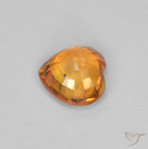 Zafiro Naranja claro natural de 0.45 ct, Corazón, VVS-VS