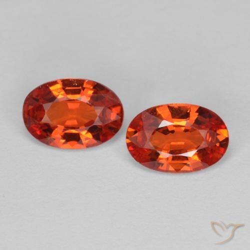 0.88ctw Natural Rojo medio Zafiro, Ovalada, VVS