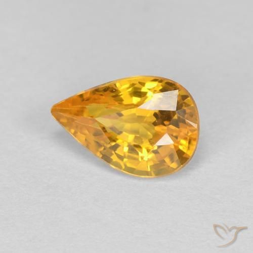 Zafiro Dorado oscuro natural de 0.56 ct, En forma de pera, VVS