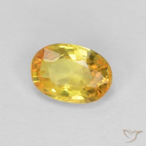 Zafiro Dorado natural de 0.57 ct, Ovalada, VS