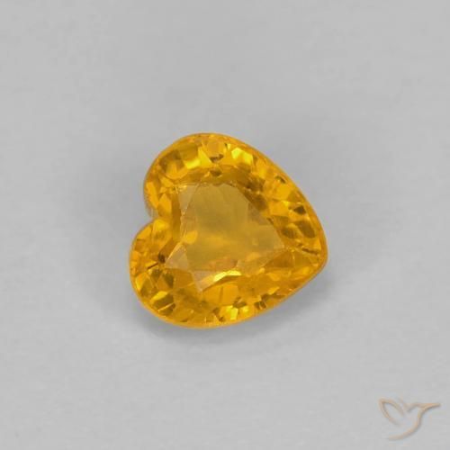Zafiro Dorado naranja oscuro natural de 0.43 ct, Corazón, VS