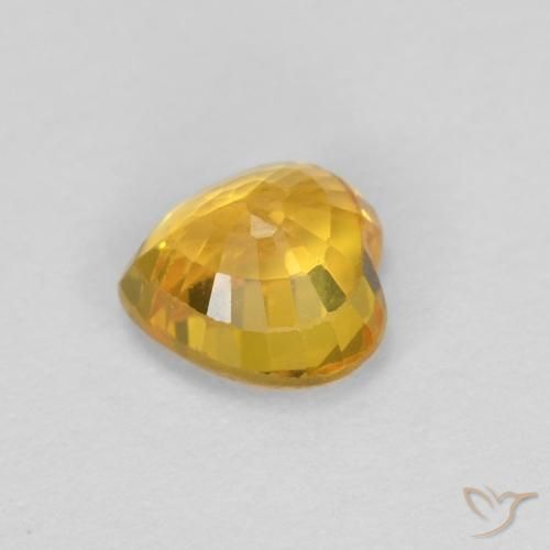 Zafiro Dorado natural de 0.52 ct, Corazón, VS