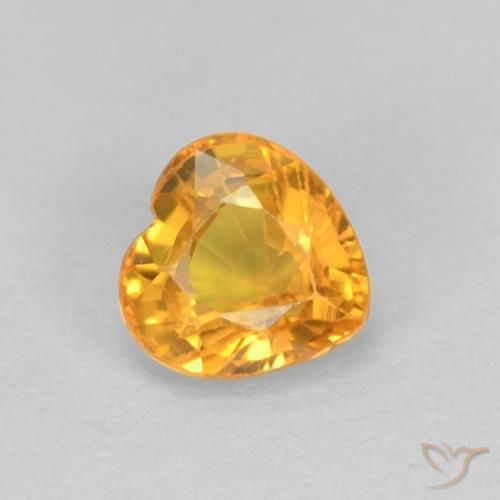 Zafiro Dorado naranja oscuro natural de 0.48 ct, Corazón, VS