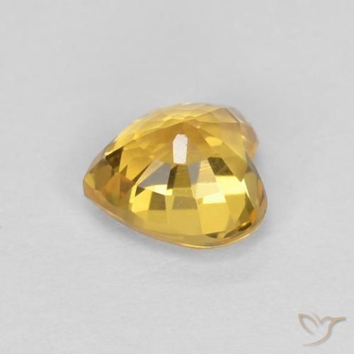 Zafiro Naranja dorado natural de 0.53 ct, Corazón, VVS