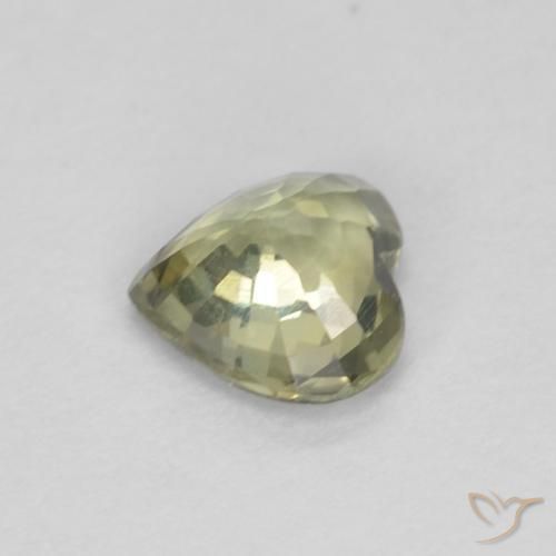 Zafiro Verde amarillento natural de 0.45 ct, Corazón, VVS-VS