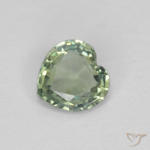 0.38ct Natural Verde cálido Zafiro, Corazón, VVS-VS