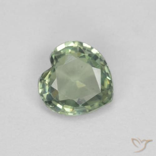 Zafiro Verde cálido natural de 0.38 ct, Corazón, VVS-VS