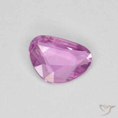 Zafiro Púrpura medio natural de 0.51 ct, Elegante, VVS-VS