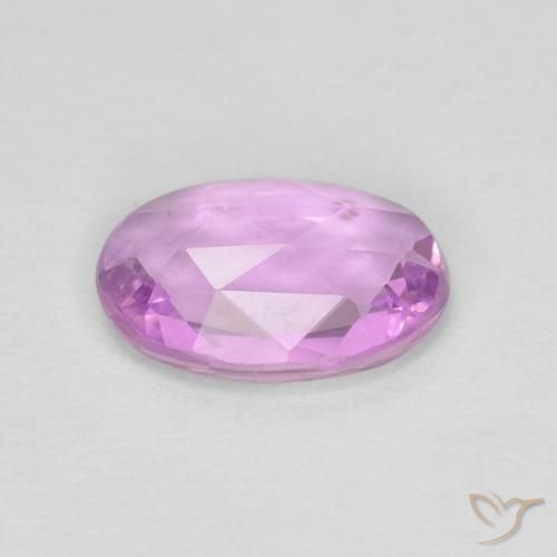 Zafiro Púrpura medio natural de 0.67 ct, Ovalada, VS