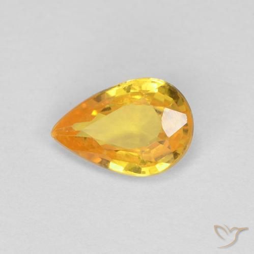 Zafiro Dorado naranja natural de 0.44 ct, En forma de pera, VS