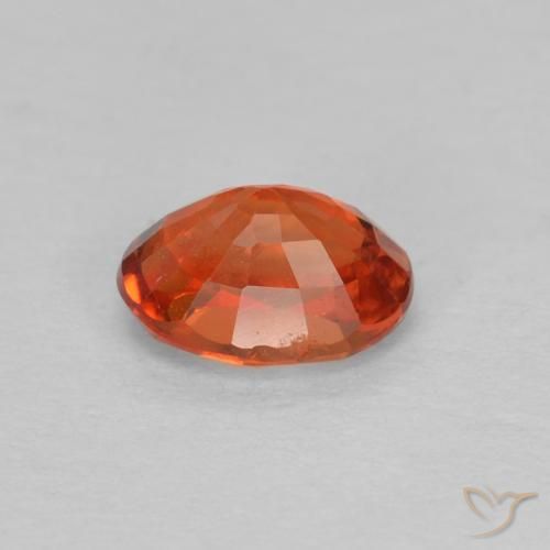 Zafiro Naranja rojizo natural de 0.68 ct, Ovalada, VVS-VS