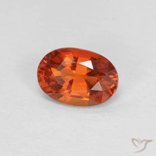 Zafiro Rojo medio natural de 0.55 ct, Ovalada, VVS