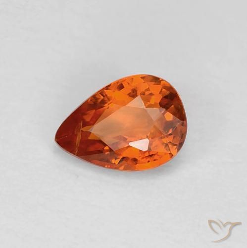 Zafiro Naranja medio natural de 0.60 ct, En forma de pera, VVS-VS
