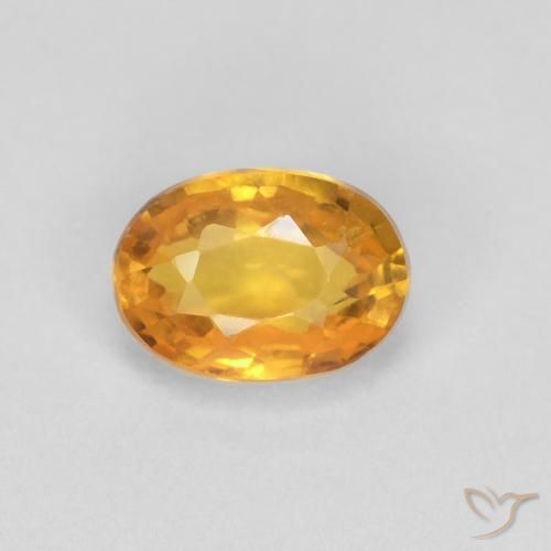 0.65ct Natural Dorado naranja intenso Zafiro, Ovalada, VVS