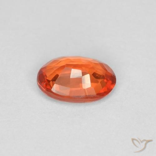 Zafiro Naranja fuego natural de 0.49 ct, Ovalada, VVS