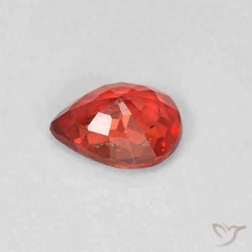 Zafiro Rojo claro natural de 0.39 ct, En forma de pera, VS