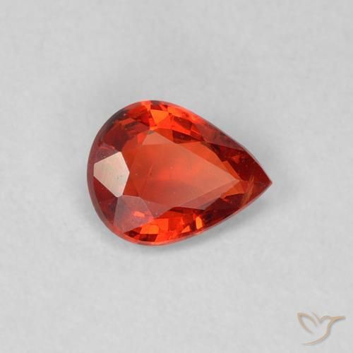 Zafiro Rojo claro natural de 0.37 ct, En forma de pera, VS