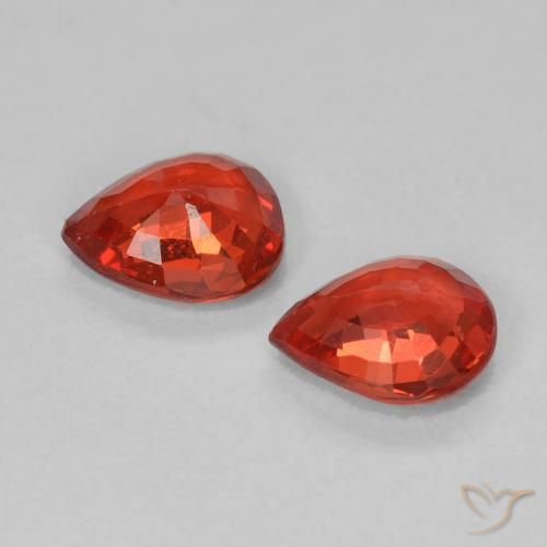 Gemas de Zafiro Rojo medio natural de 0.86 ct, En forma de pera, VVS-VS
