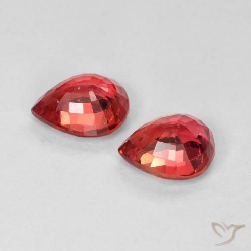 Gemas de Zafiro Rojo medio natural de 0.95 ct, En forma de pera, VVS-VS