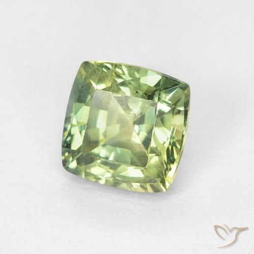 Zafiro Verde Oliva natural de 0.69 ct, Forma Cojín, VS