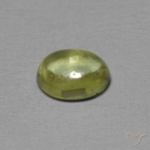 Zafiro Amarillo medio natural de 0.46 ct, Ovalada, Transparente